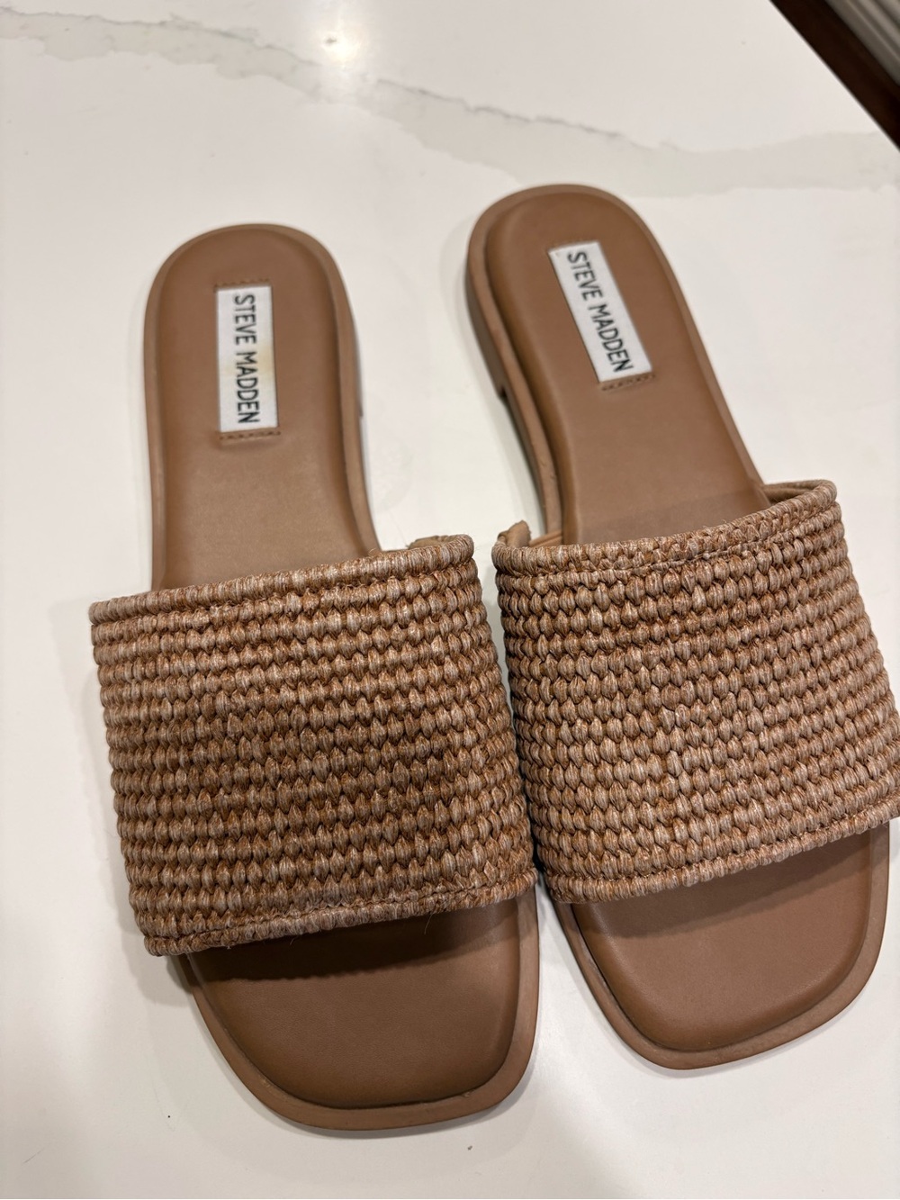Steve Madden Women’s Tan Woven Flat Slide Sandals. Size 8.5 NWOT - Picture 4 of 7